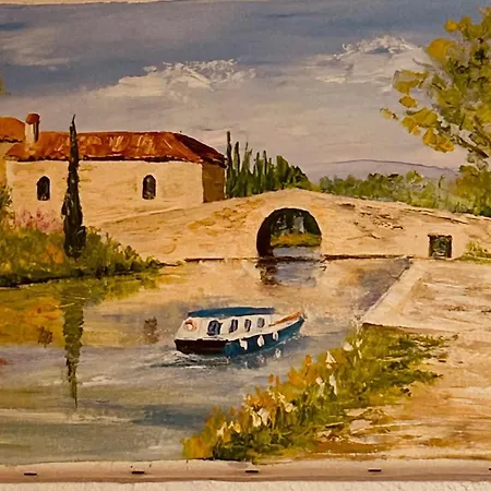 Cute House Near Sea With Private Balcony Near Narbonne *